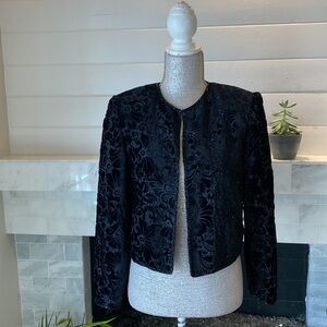 Papell Boutique Vintage Beaded Black Velvet Jacket Size Small EUC